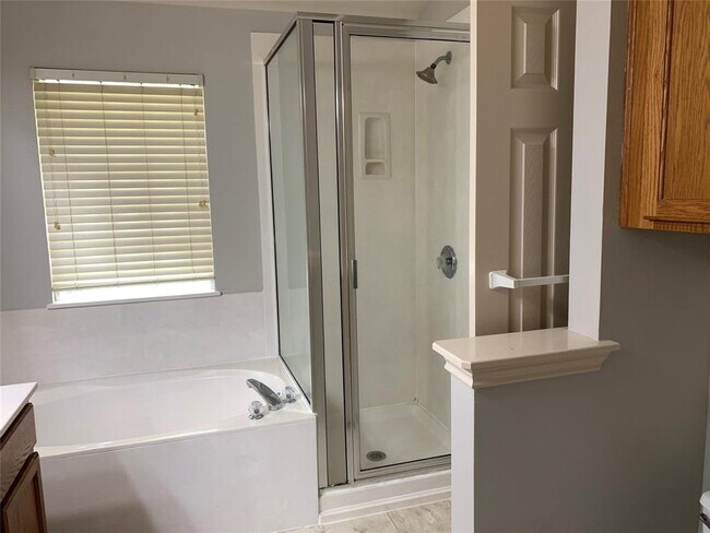 Building Photo - 3667 Spring Canyon Trail