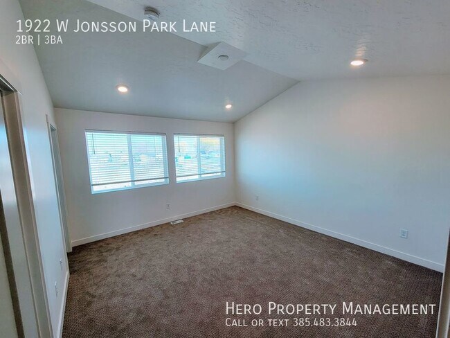 Building Photo - Gorgeous Lehi Townhome!!!