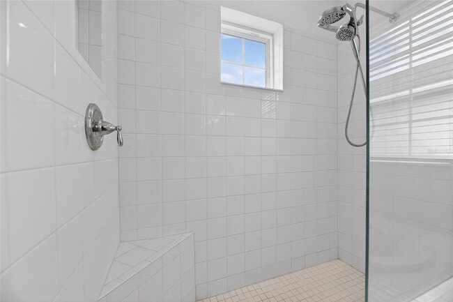 Building Photo - 5810 Fieldmoor Ct