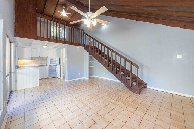 Building Photo - 30928 Spanish Oaks Dr W