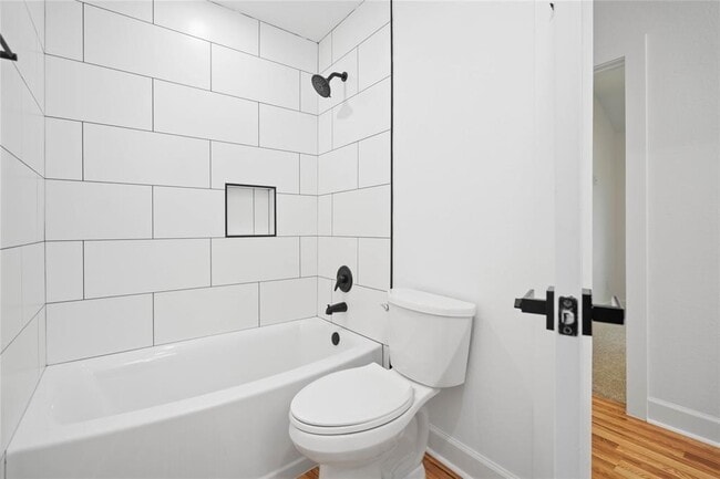 Building Photo - 205 Bolden St