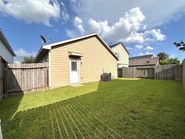 Building Photo - 7879 Galleon Field Ln