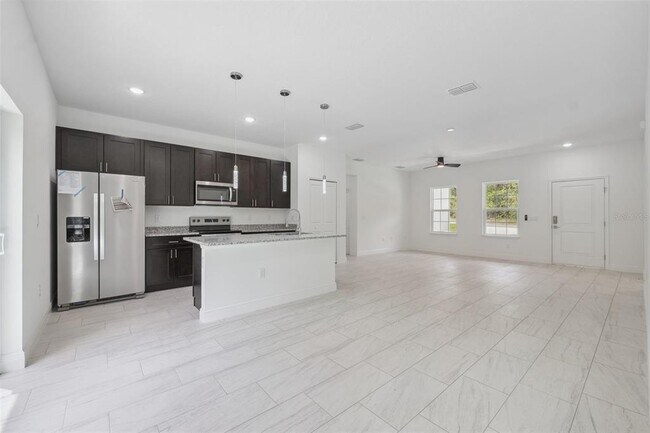 Building Photo - 10089 N Athenia Dr