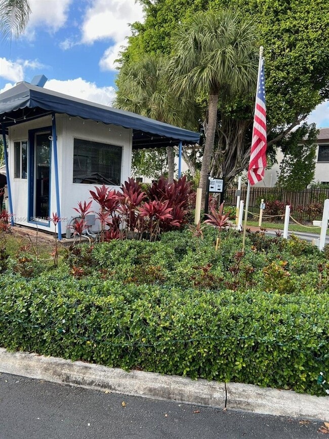 Building Photo - 202 NE 211th Terrace