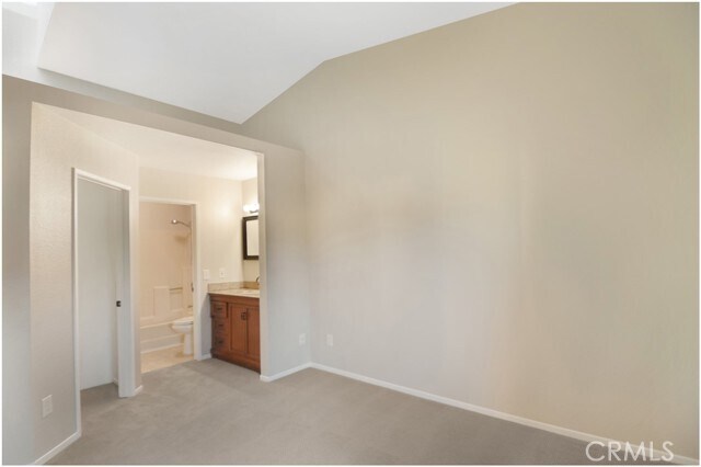 Building Photo - 18 Corniche Dr