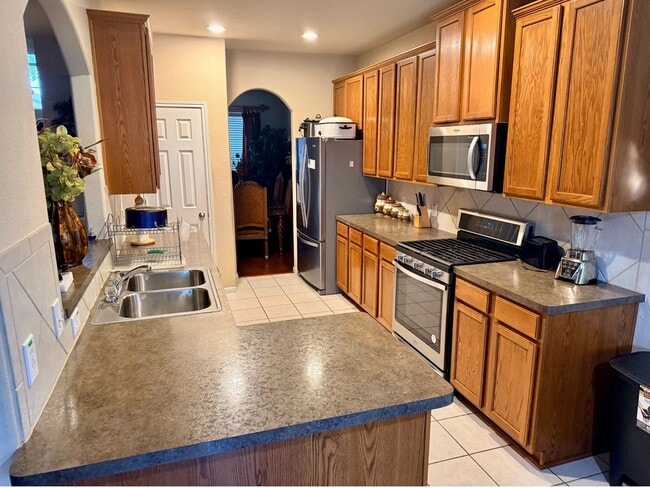 Building Photo - 21831 Catoosa Dr