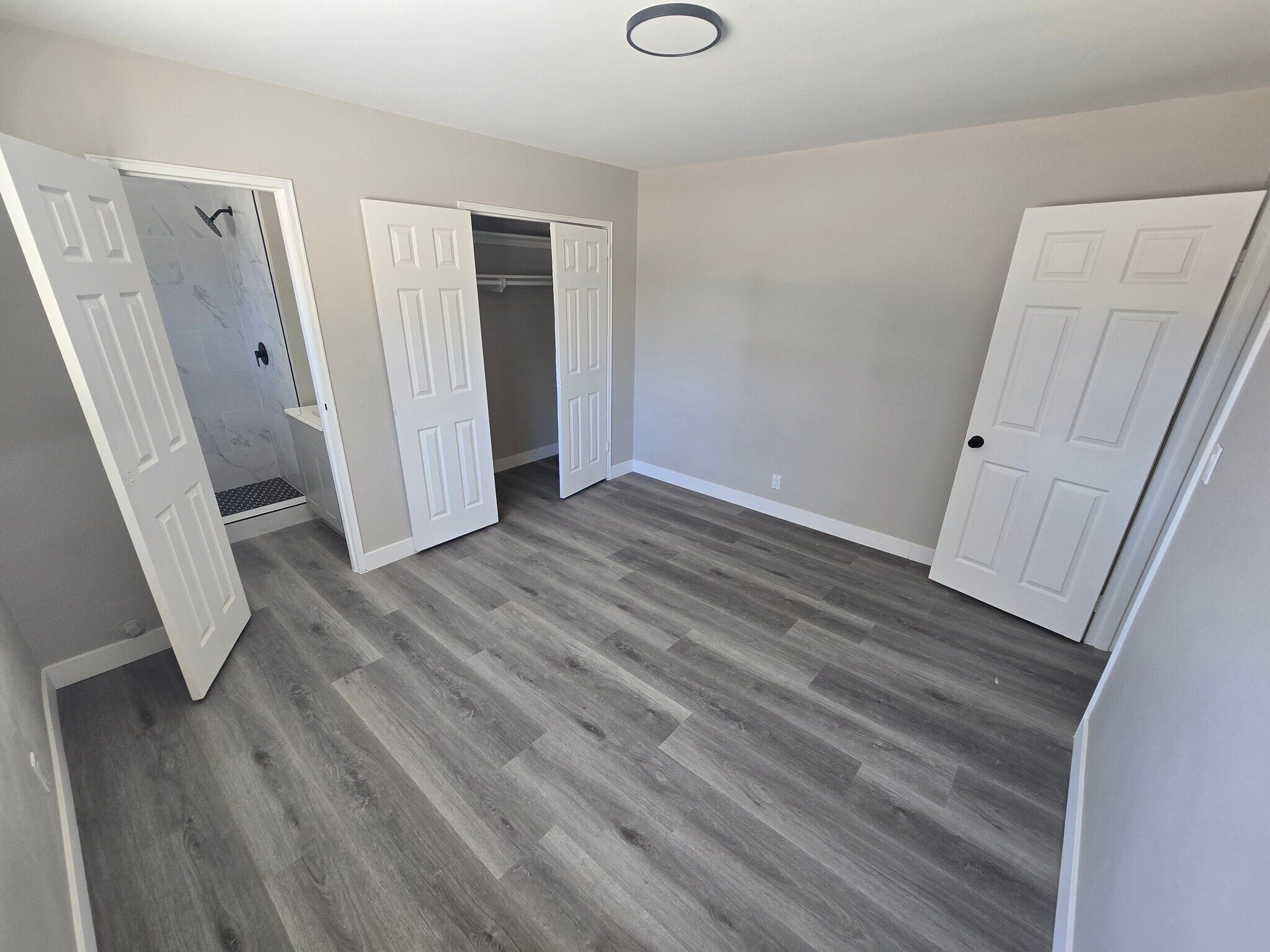 Building Photo - 44414 Andale Ave