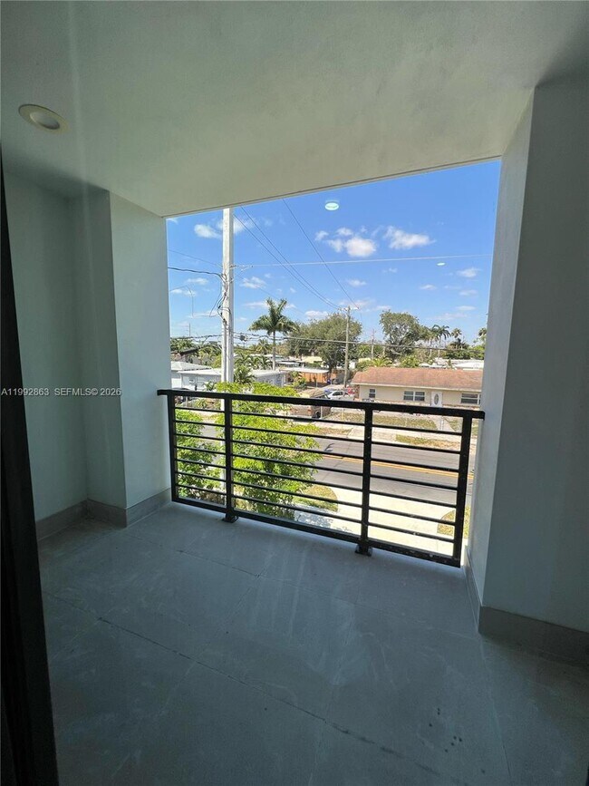 Building Photo - 2342 McKinley St