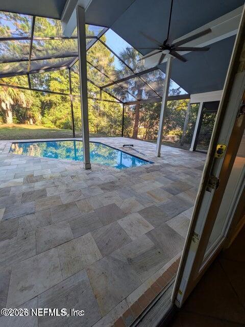 Building Photo - 10123 Leisure Ln N