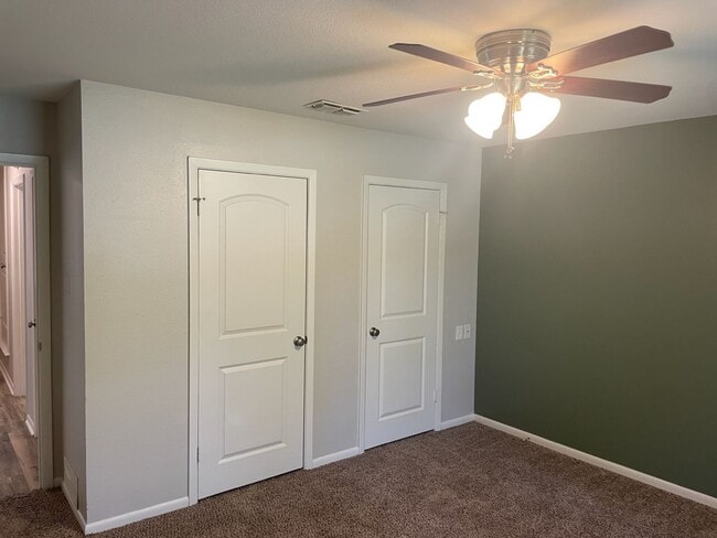 Building Photo - Updated Home Near Rice Elementary!