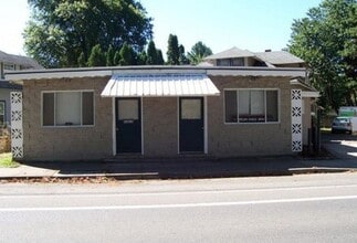 Building Photo - 91012 S Willamette St