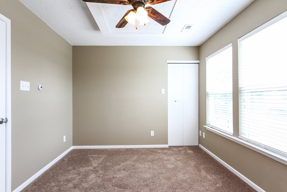 Building Photo - 13323 N Brick Chapel Dr