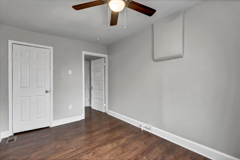 Building Photo - 3257 Michigan Ave