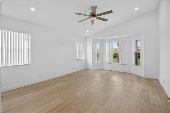 Building Photo - 11728 Dove Hollow Ave