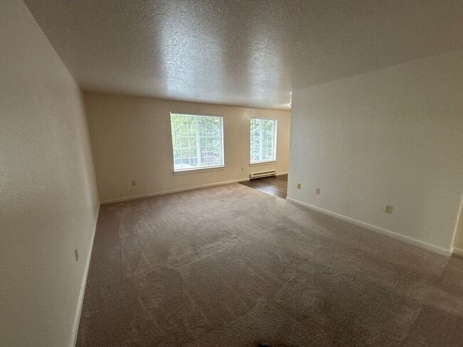 Building Photo - 907 Bryan Ct