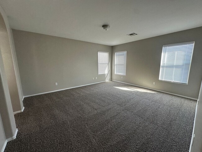 Building Photo - Townhome for rent in Henderson
