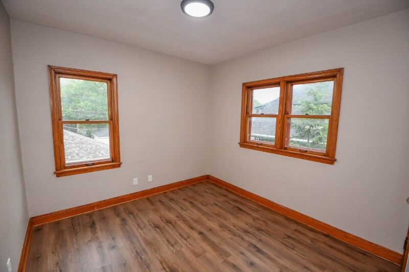 Building Photo - 3151 S Quincy Ave