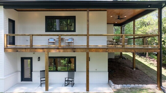 Building Photo - 2771 Guthrie St
