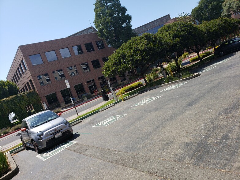 Building Photo - 6400 Christie Ave