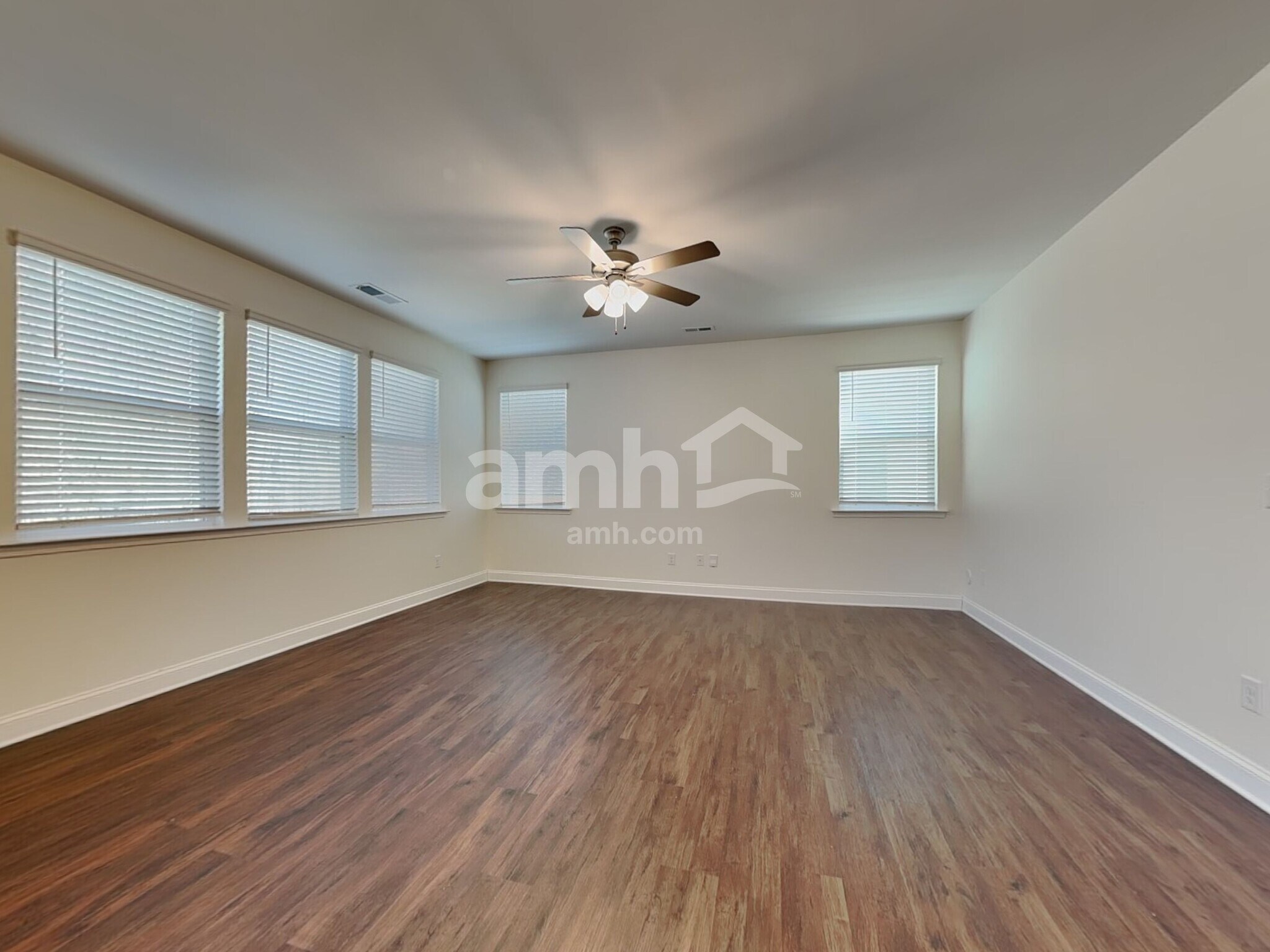 Building Photo - 7027 Garrett Ct