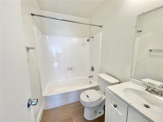 Building Photo - 7531 Baylor Dr