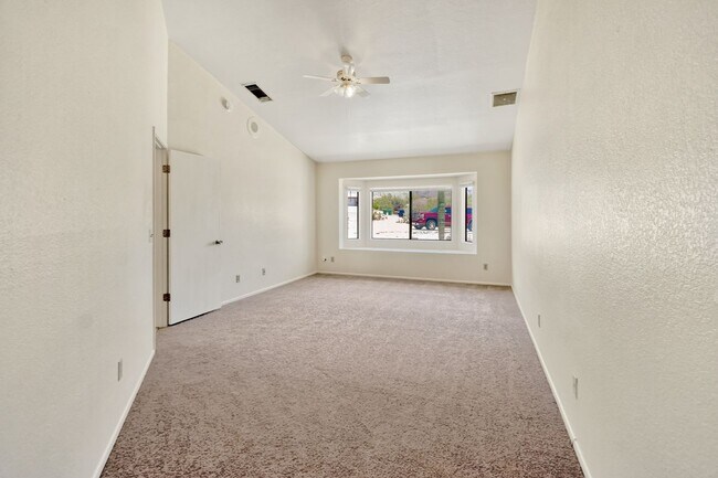 Building Photo - Pending/ Rented - Serene 3-bed 2-bath