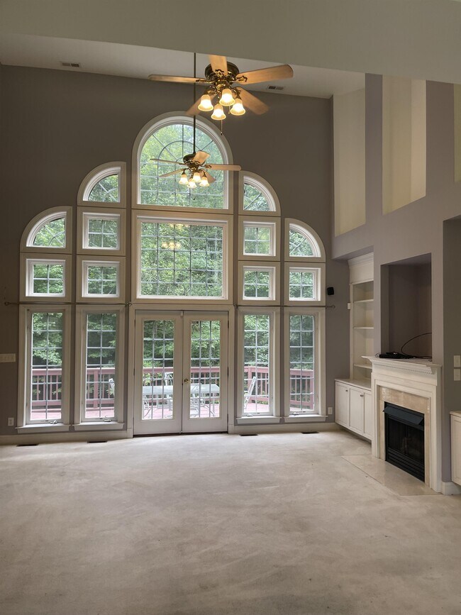 Building Photo - 9424 Park Branch Ct