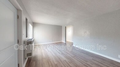 Building Photo - 6621 Bancroft Ave