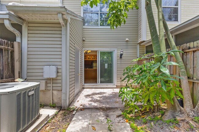 Building Photo - 5709 Dalden Dr