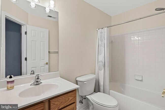Building Photo - 21776 Ladyslipper Sq