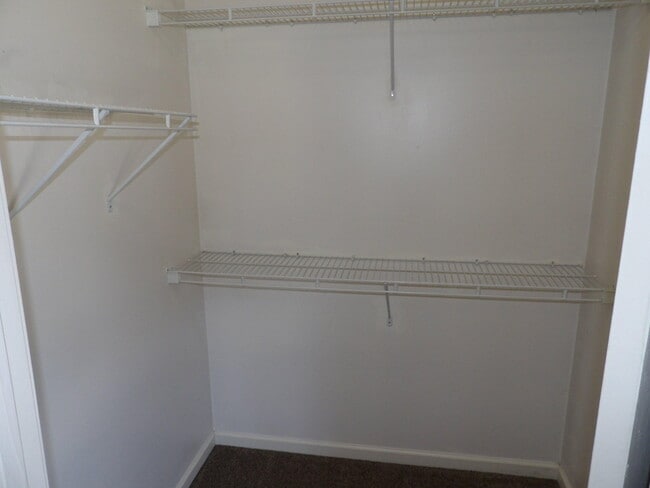 Building Photo - 123 Serena Way