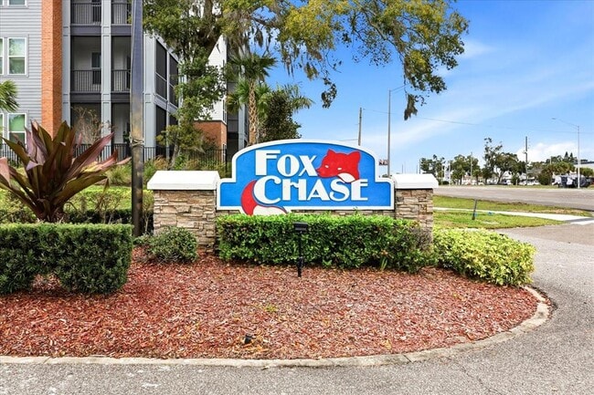 Building Photo - 3300 Fox Chase Cir