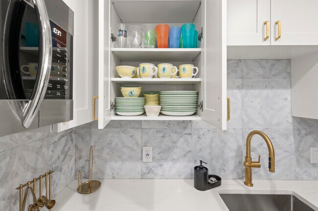 Building Photo - 120 N Ocean Blvd