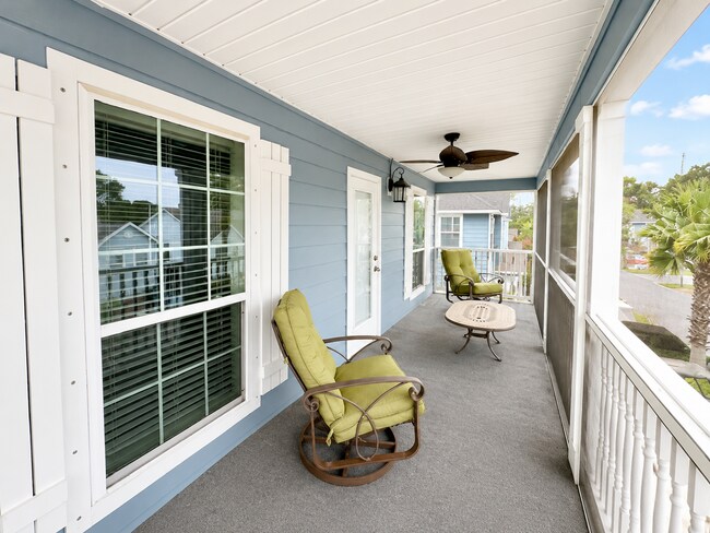 Building Photo - 104 Golf Villa Dr