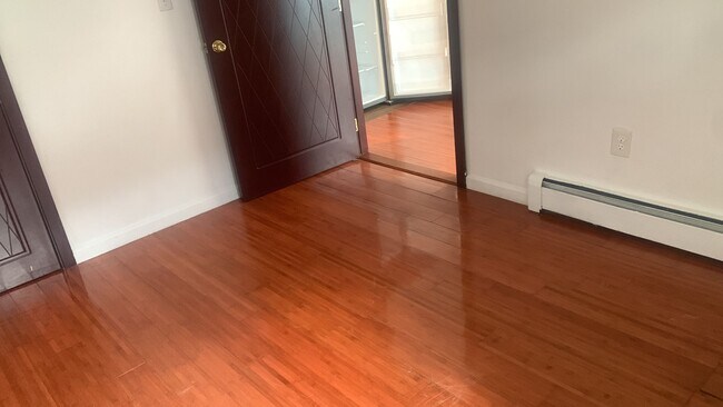 Bedroom - 3026 71st St