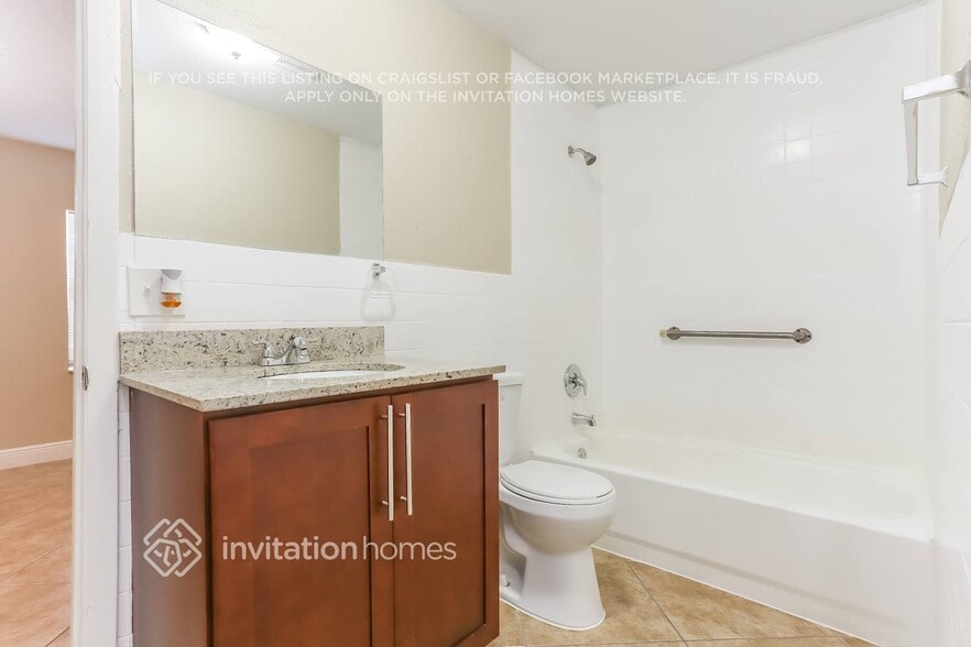 Building Photo - 350 E 58th St