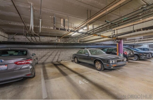 Building Photo - 5790 Friars Rd