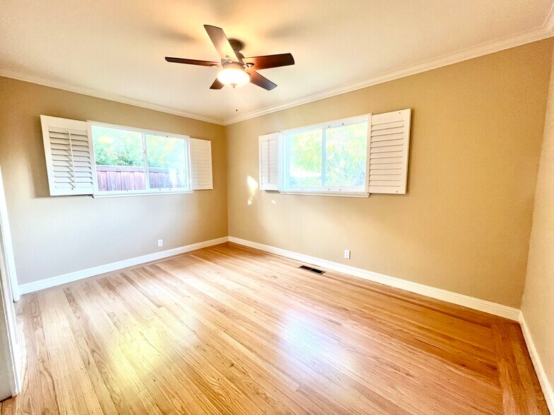 Building Photo - 3799 El Campo Ct