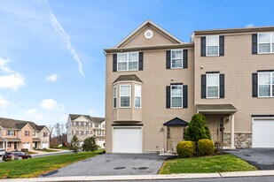 Building Photo - 14 Indiana Cir