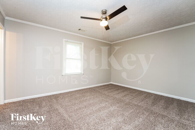 Building Photo - 1408 Meadowind Ct SW