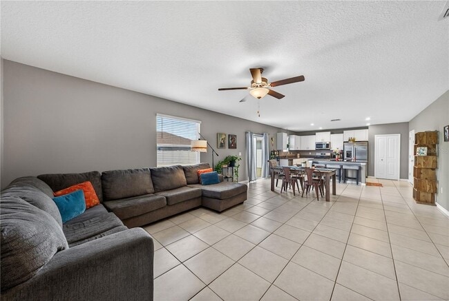 Building Photo - 10291 Shady Preserve Dr