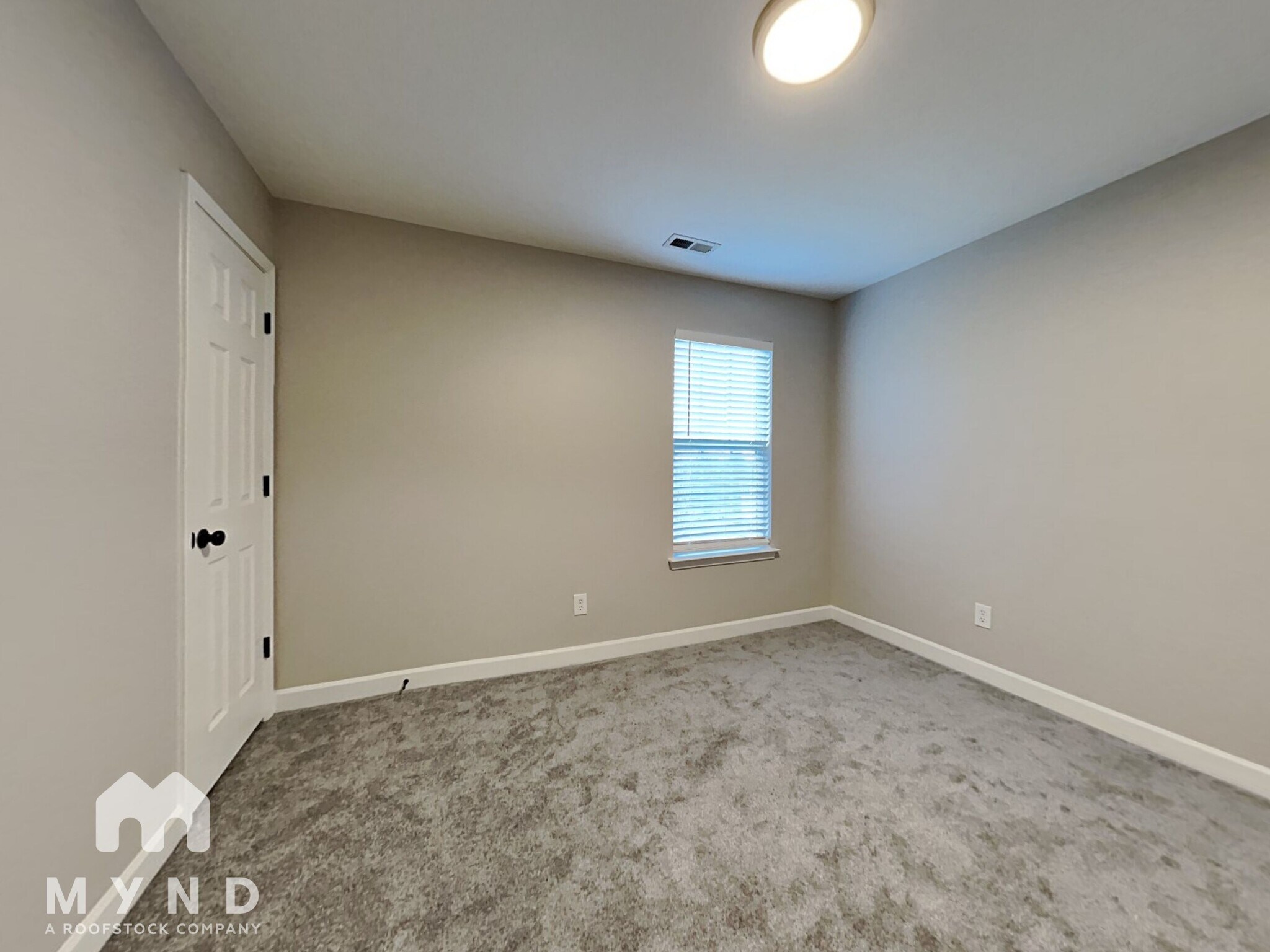 Building Photo - 4132 Broadstairs Dr SW