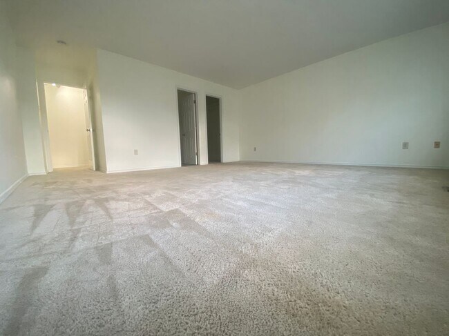 Building Photo - 1764 Wilcox Ln