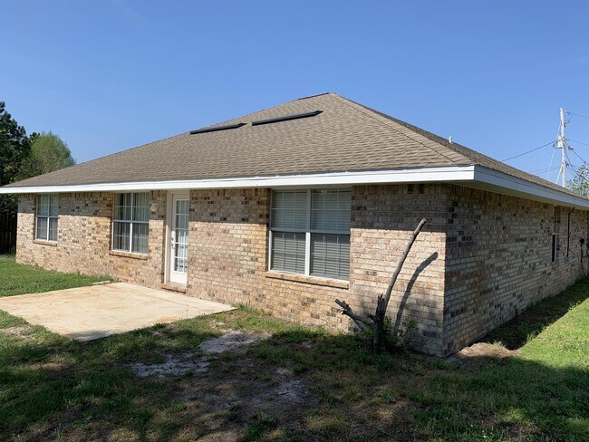 Building Photo - 2168 Lambourn Ct