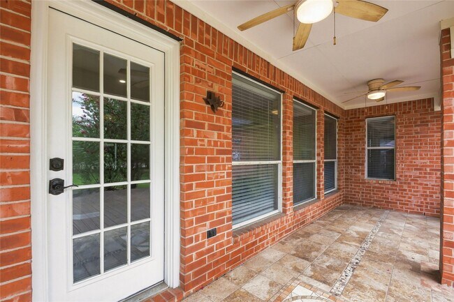 Building Photo - 5419 Teakwood Ln