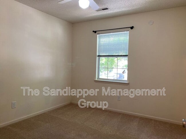 Building Photo - 1287 Horseshoe Bend