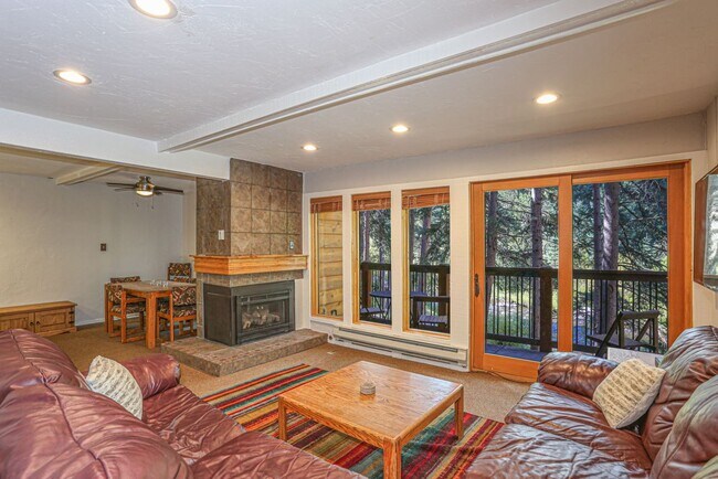 Building Photo - Walk to everything! Partially Furnished! Flexible lease terms!