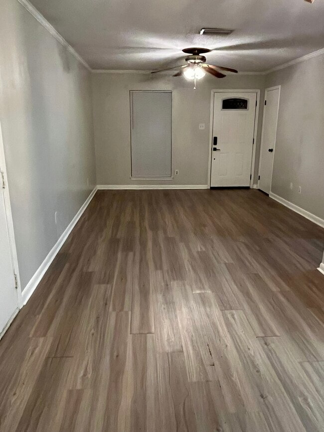 Building Photo - 6552 Cortez Cir