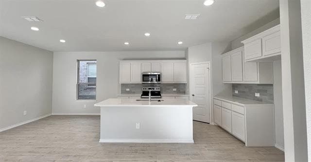 Building Photo - 3118 Sedge Grass Dr