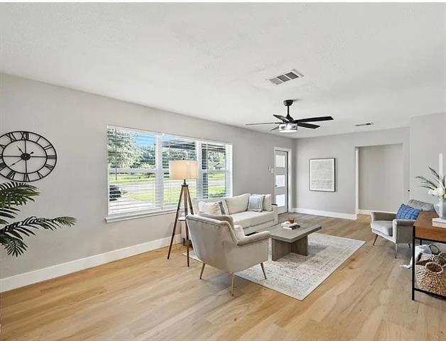 Building Photo - 3076 Walnut Hill Ln